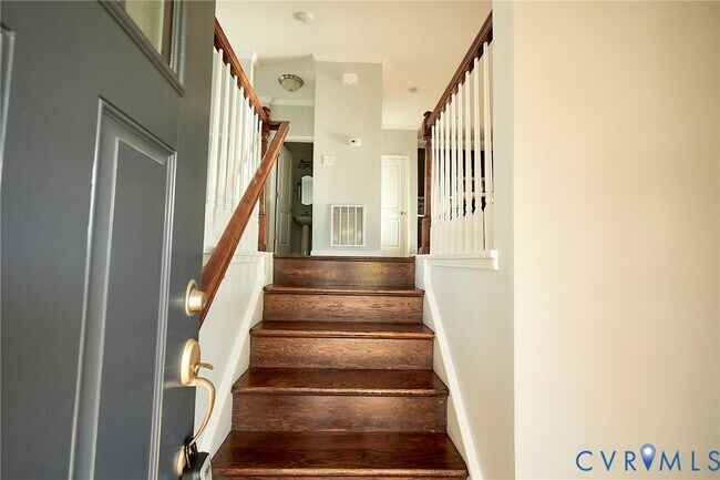 Building Photo - 11458 Hayloft Ln