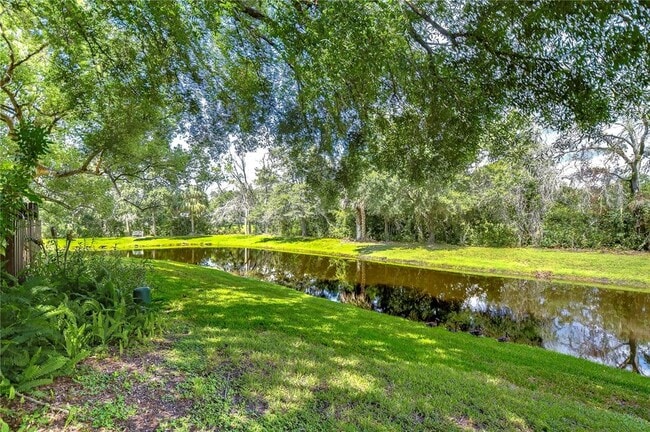 Building Photo - 13937 Fletchers Mill Dr