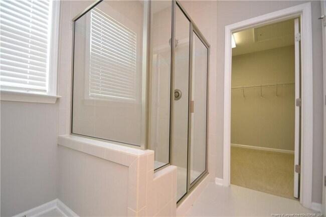 Building Photo - 977 Bristol Bridge Dr