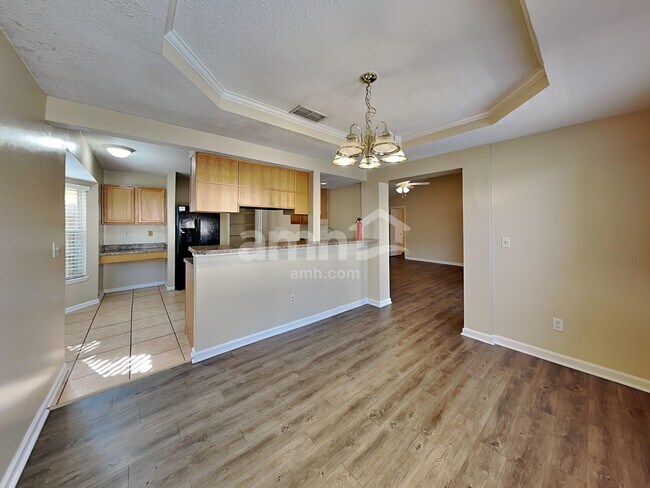 Building Photo - 13631 Capistrano Dr S