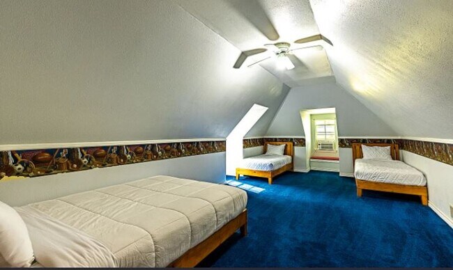 Building Photo - Executive Home for Rent 7 Acres with Resort Style Amenities