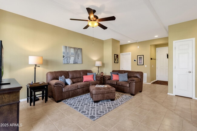 Building Photo - 4718 E Jude Ct