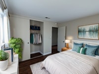 Building Photo - 1820 Sherman Dr