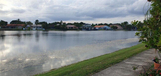 Building Photo - 6702 SW 152nd Pl