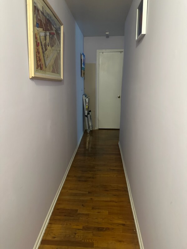 Building Photo - 218 College Dr