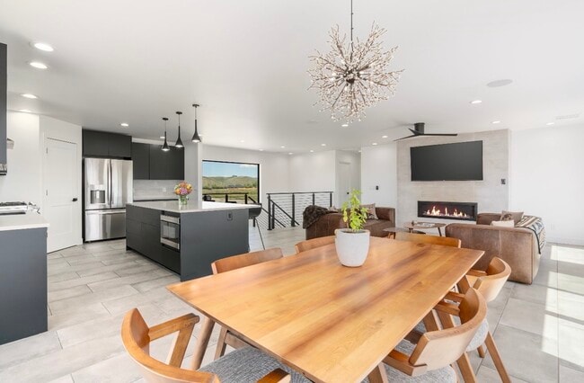 Building Photo - 1205 Trails Creek Ave