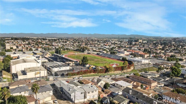 Building Photo - 959 W 17th St