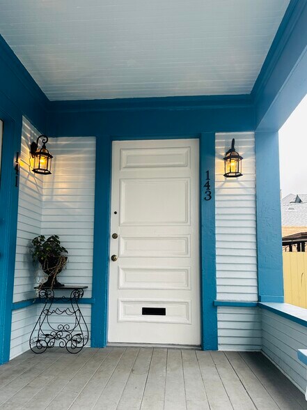 Front Door - 143 E 10th St