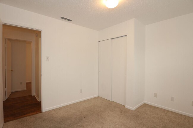 Building Photo - 7937 Cork Bend Ln