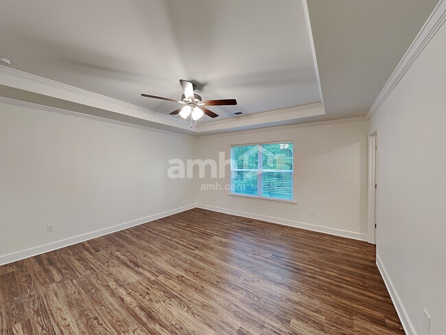 Building Photo - 5125 Canyon Creek Way