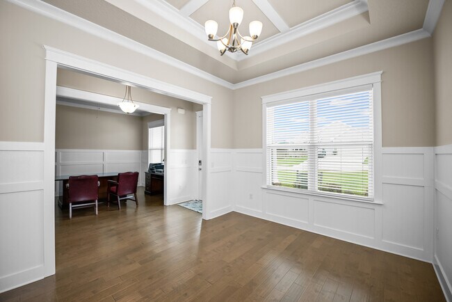 Building Photo - 9377 Diamante Blvd