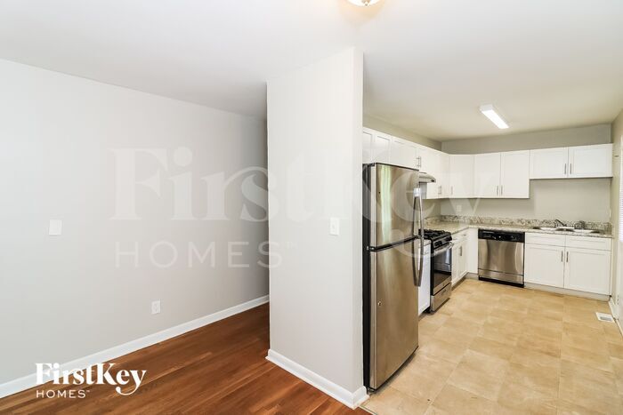 Building Photo - 4162 McClesky Dr