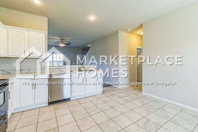 Building Photo - 2504 Elmwood Ave