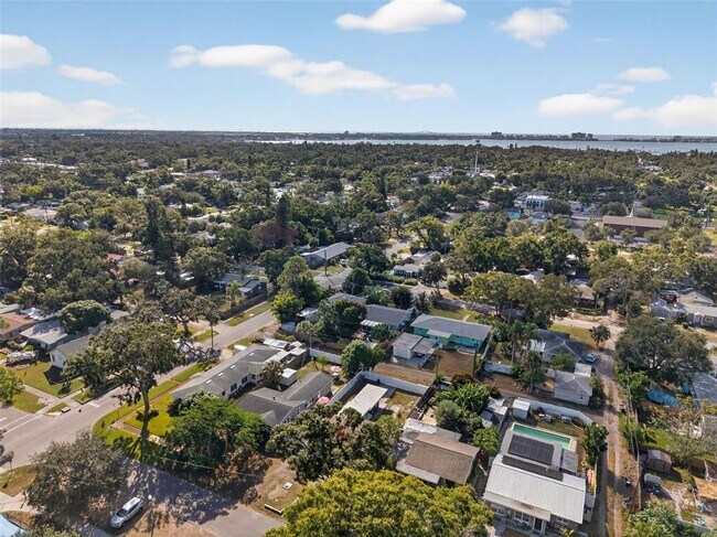 Building Photo - 5410 19th Ave S