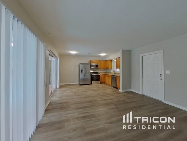 Building Photo - 6898 17th Ln N