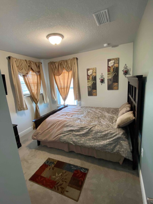 Building Photo - 5747 Periwinkle Ln