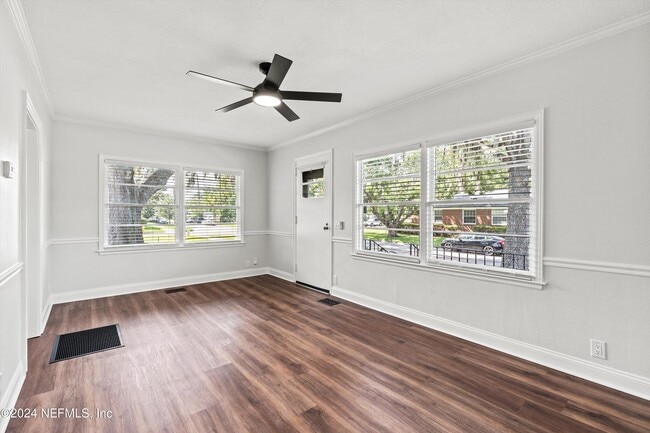 Building Photo - 1751 Dancy St