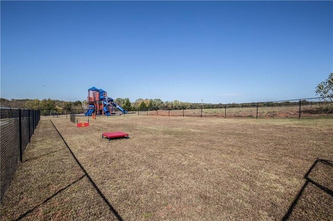 Building Photo - Gorgeous 4 bed 3 bath home in East Edmond-...