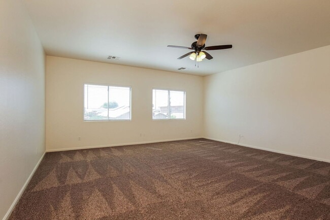 Building Photo - 13240 W Stella Ln