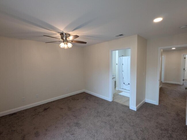 Building Photo - 1659 Legrand Rd