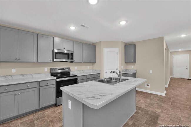 Building Photo - 737 Caelin Farms Rd