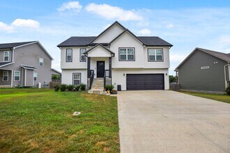 Building Photo - Pet Friendly Four Bedroom with Basement!