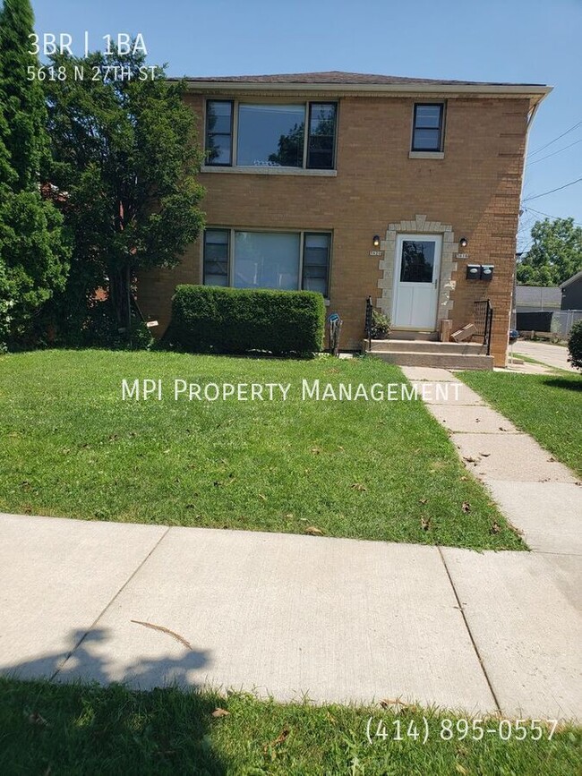 Building Photo - 5618 N 27th St