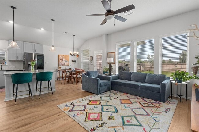 Building Photo - 114 Patrick Herndon Dr