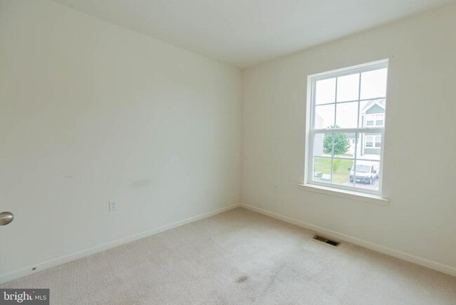 Building Photo - 608 Thumper Dr
