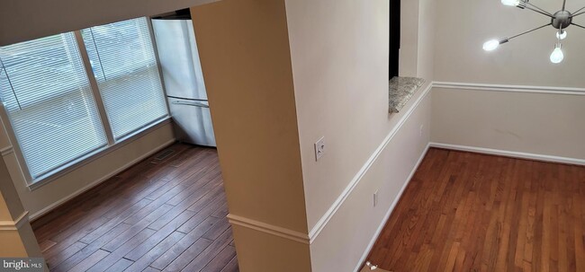 Building Photo - 4328 Dunwood Terrace