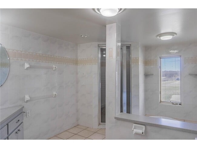 Building Photo - 5690 County Rd 10