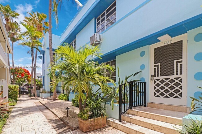 Building Photo - 1250 Drexel Ave