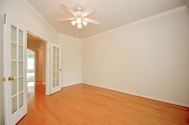Building Photo - 3315 Alden Manor Ln