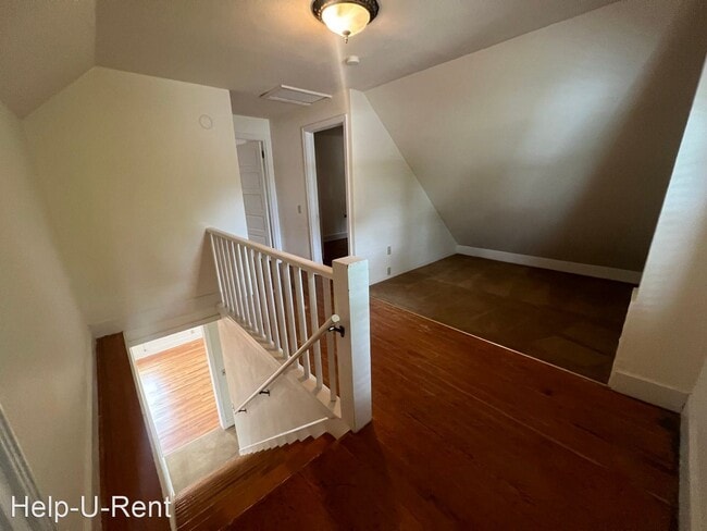 Building Photo - 2 br, 1 bath House - 1443 N Canyon St