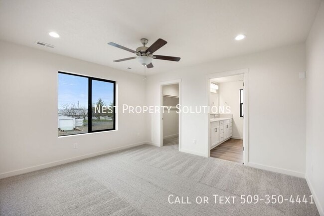 Building Photo - 601 S Dorsing St