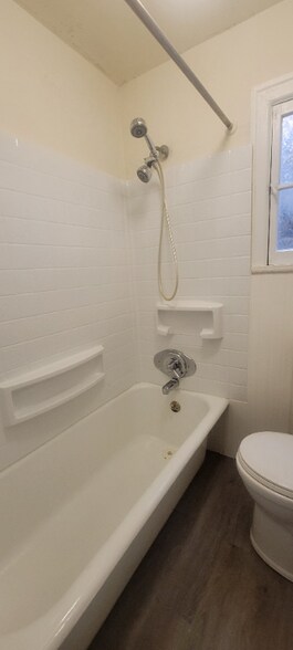 Building Photo - 278 N Keswick Ave