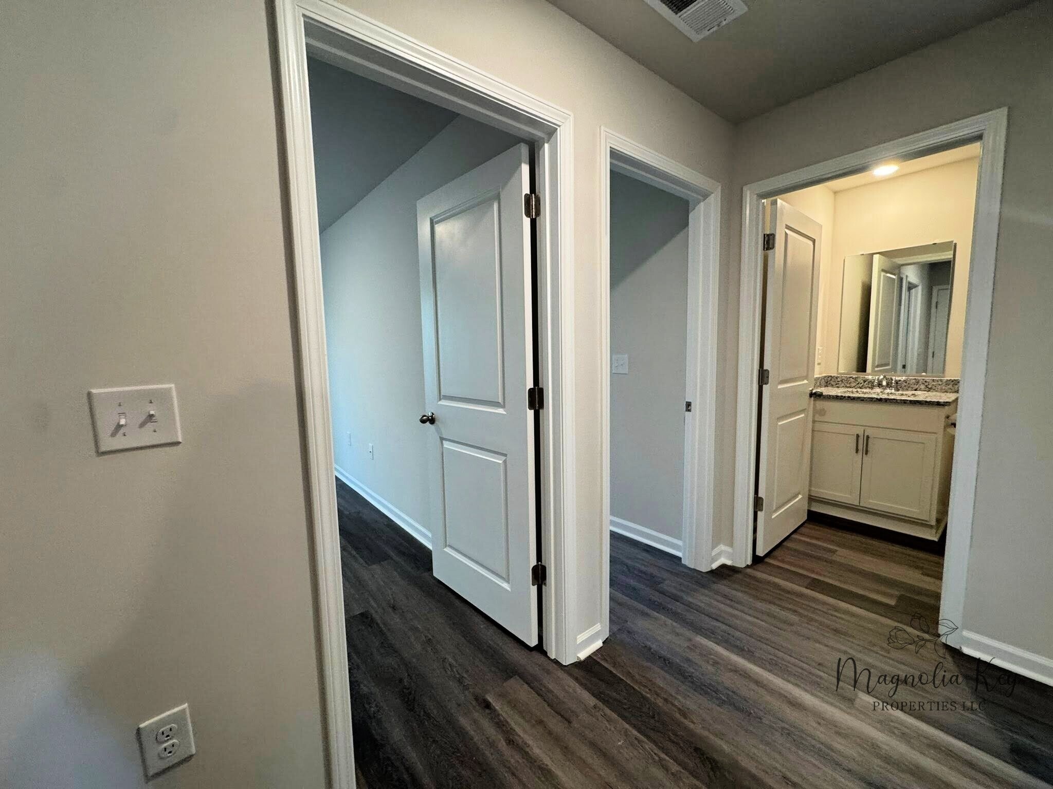 Building Photo - 555 Gemstone Blvd