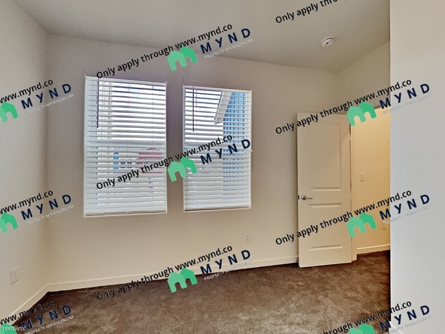 Building Photo - 3 br, 2.5 bath House - 4873 Black Falcon Way