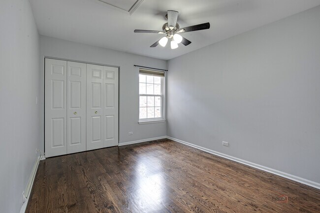 Building Photo - 1238 S Christine Ct
