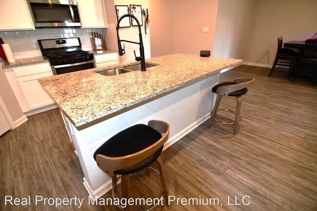 Building Photo - 4 br, 2 bath House - 16017 Olive Grove Dr