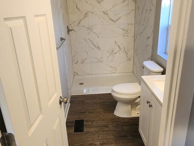 Building Photo - 8517 Co Rd