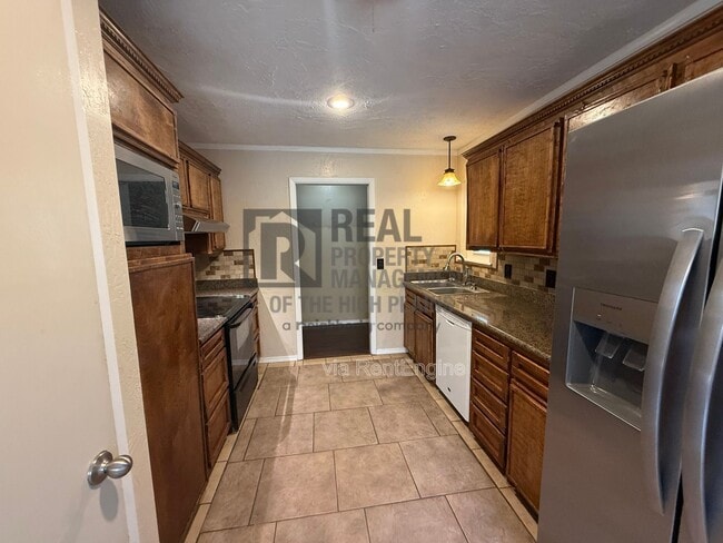 Building Photo - 5133 Kirk Dr