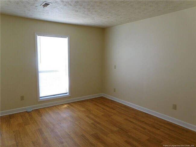 Building Photo - 5878 Aftonshire Dr