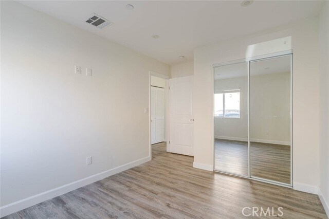 Building Photo - 9920 Pinewood Ave