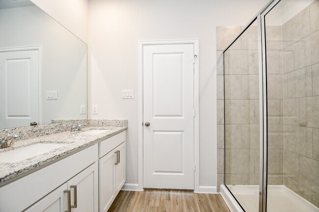 Building Photo - 23303 Happy Mdw Ln