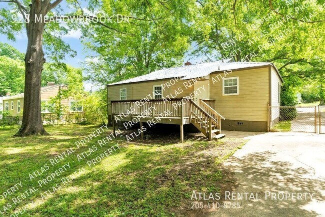 Building Photo - 928 Meadowbrook Dr
