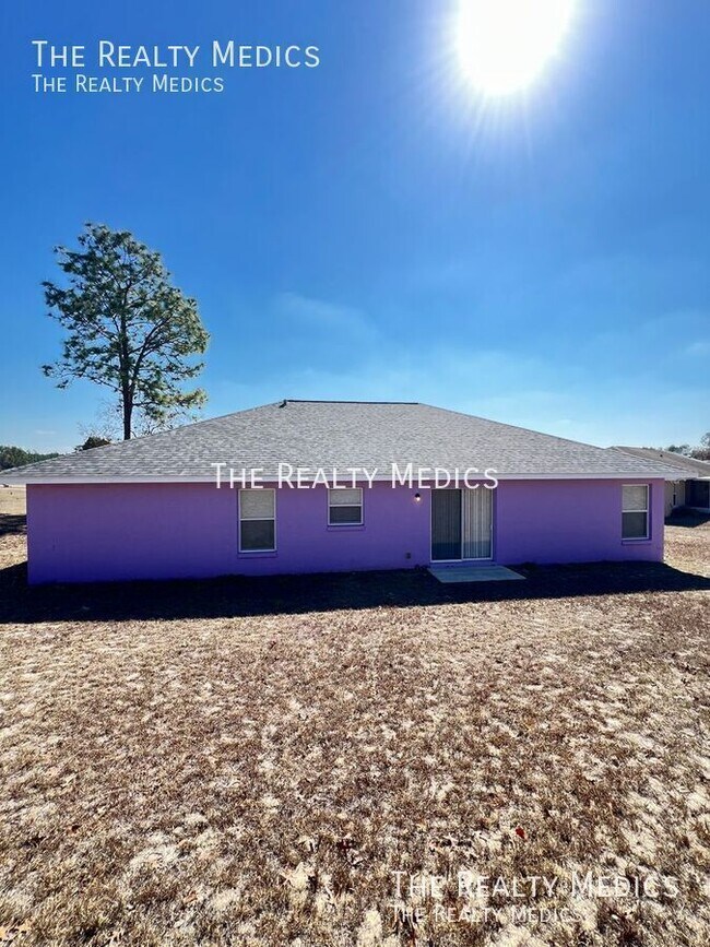 Building Photo - 8341 SW 135th Loop