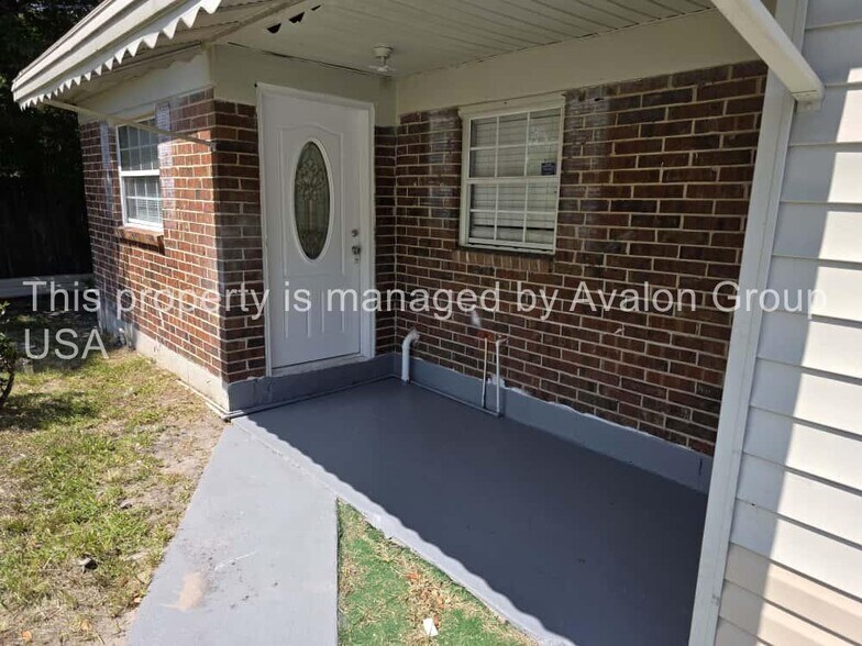 Building Photo - 3137 Kingston St