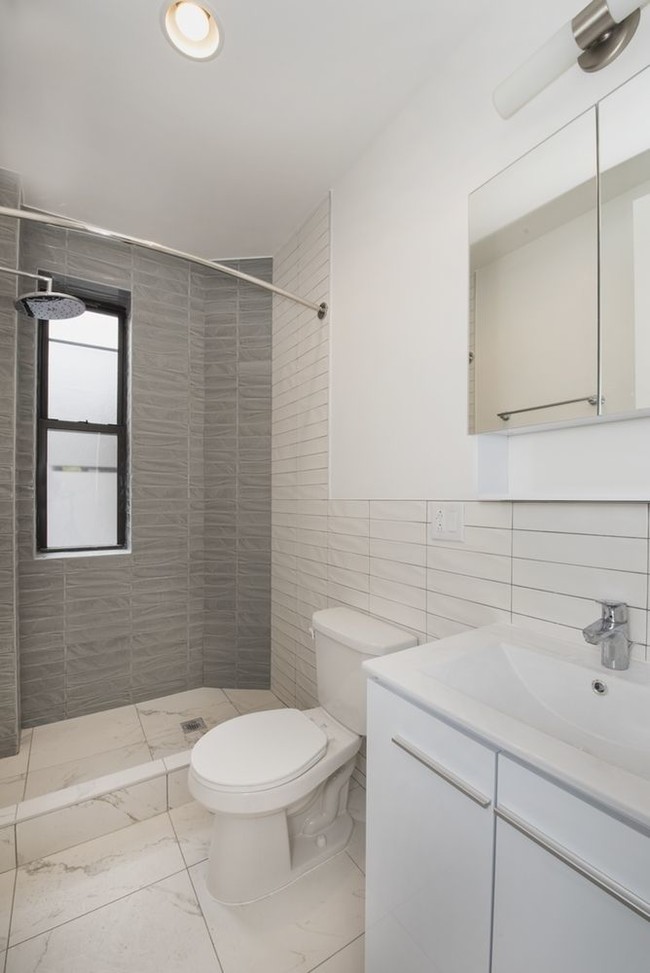 Floorplan - 245 E 30th St