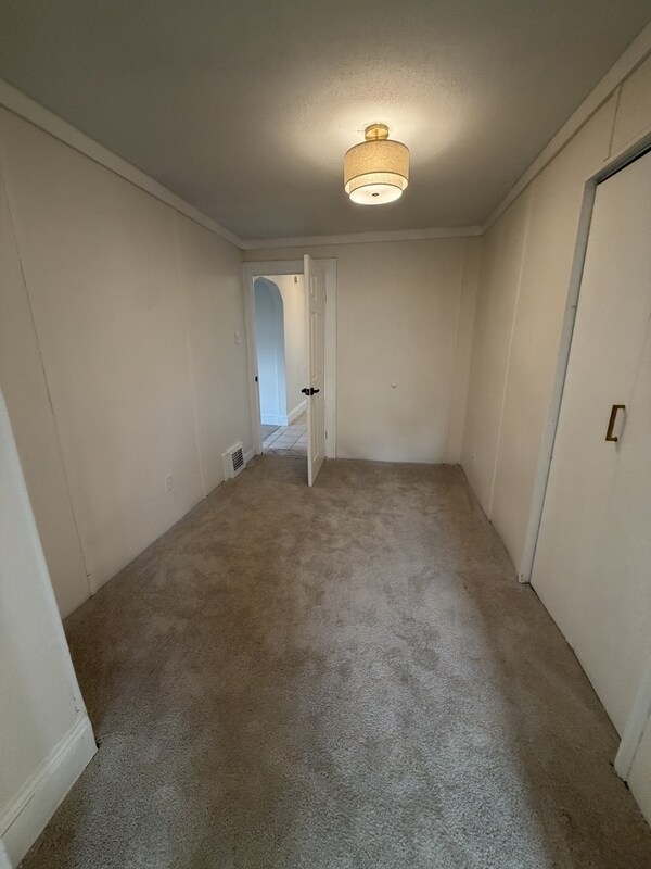 Building Photo - 4345 W 48th St